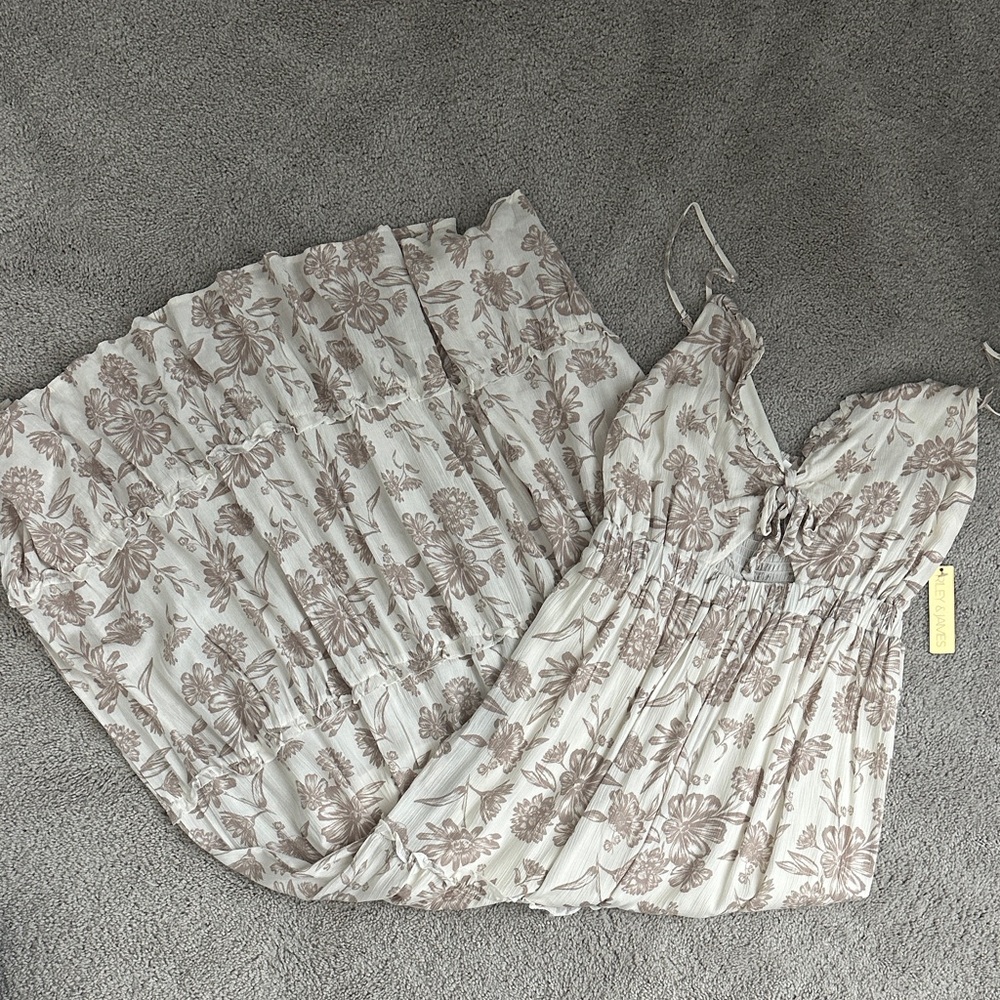 Women’s Floral Maxi Dress in Cream and Taupe Large